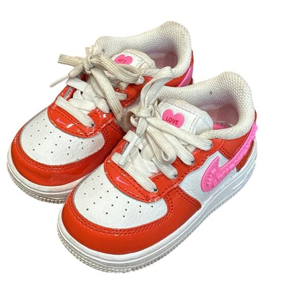 Nike Air Force 1 Valentine’s Day 2022 Toddler 6C White Pink Red Hearts - Picture 9 of 10